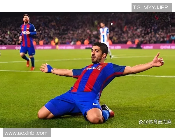 纵观足坛男女球星风采共赏传奇对决点亮绿茵舞台 纵观足坛男女球星风采共赏传奇对决点亮绿茵舞台