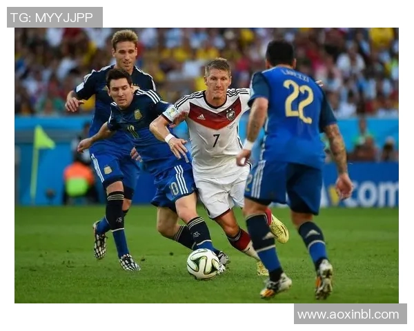 聚焦世界杯各国球星风采盘点展现绿茵场上荣耀与激情